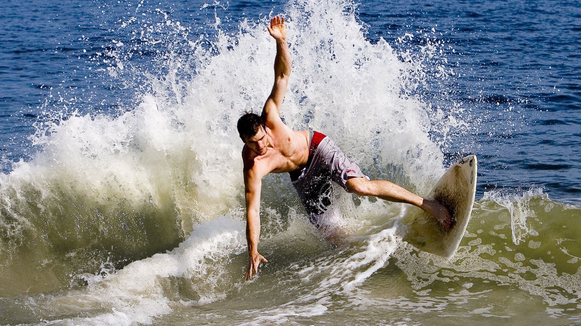 九游在线玩-《Valorant》“天启时代”英雄上线,战术重塑格局!